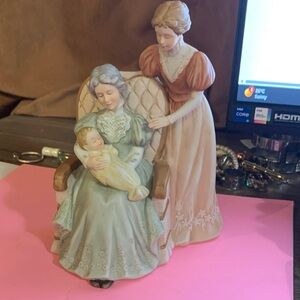 Vintage Enesco Family Sculpture in Green and Pink